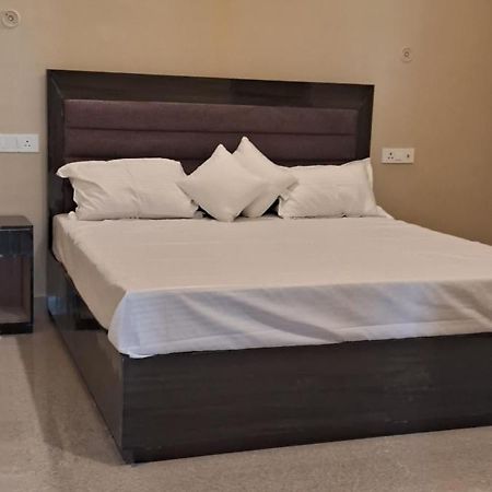 Hotel Shree Janki Palace Ayodhya Esterno foto